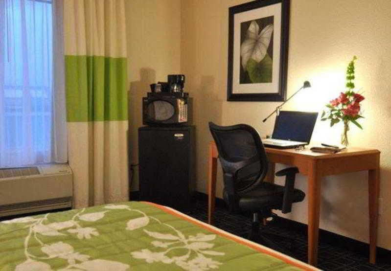 Fairfield Inn By Marriott Loveland Fort Collins Exterior foto